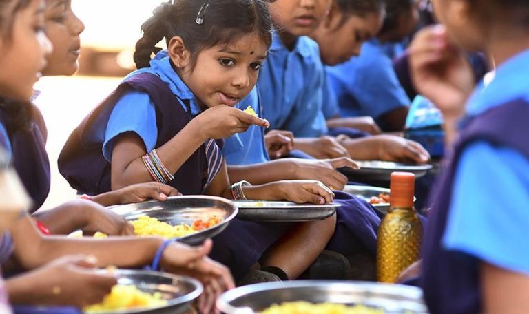 mid-day-meal-girlsjpg-202301477544_202308601371~2